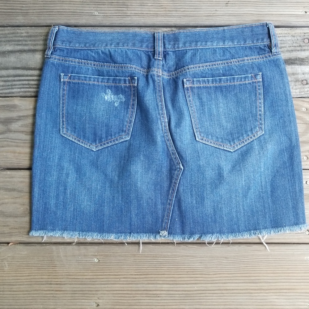 SALE Old Navy denim mini skirt - Picture 2 of 2